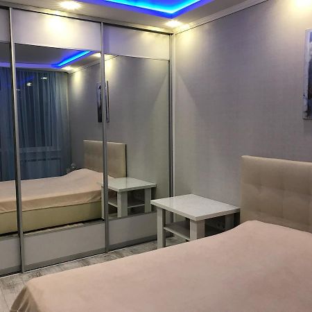 Luxe Apartment On Drahomanova كييف المظهر الخارجي الصورة